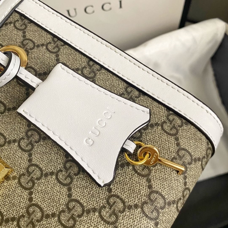 Gucci Shopping Bags